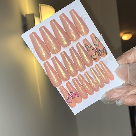 Beautiful bronze - Picture 8 of 8